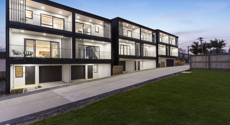  at 2/179 Meadowbank Road, Meadowbank, Auckland City, Auckland