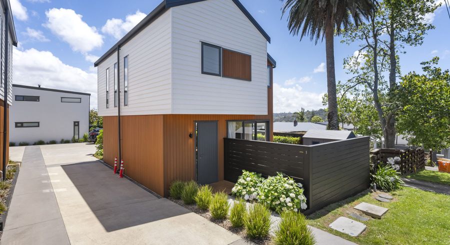  at 1/48 Salisbury Road, Birkdale, North Shore City, Auckland