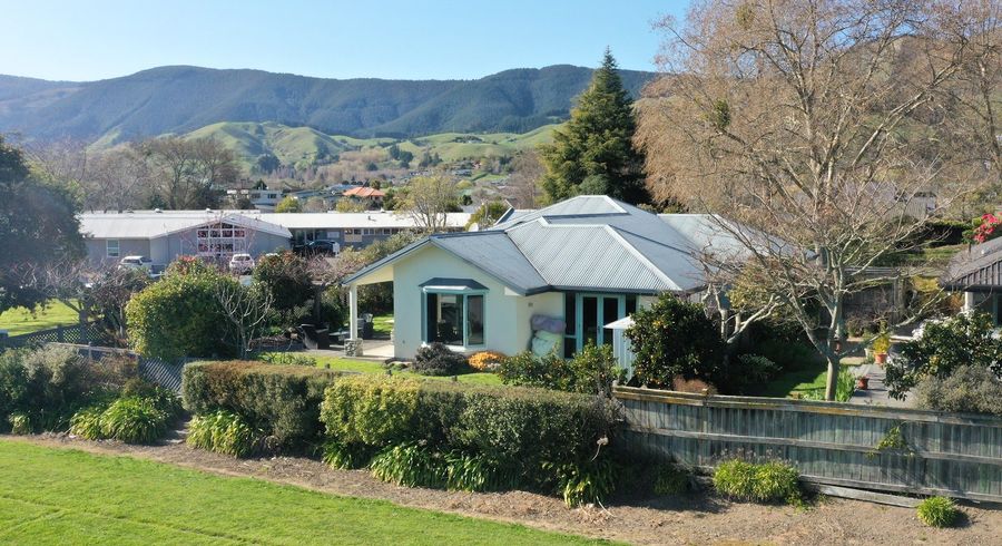  at 3 Alexandra Grove, Richmond