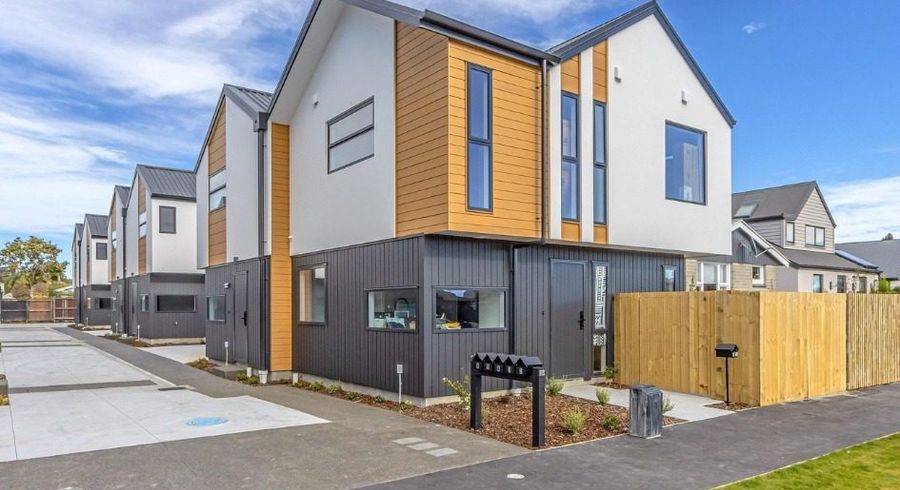  at 2/14 Short Street, Waltham, Christchurch City, Canterbury