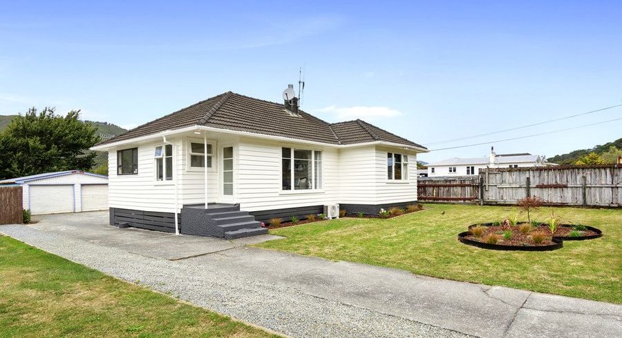  at 158 Wellington Road, Wainuiomata, Lower Hutt