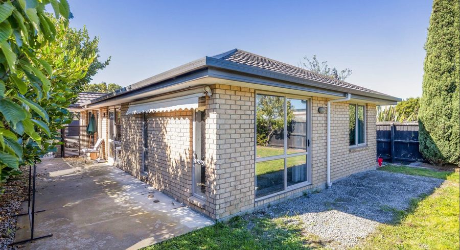  at 10 Netley Place, Aranui, Christchurch City, Canterbury