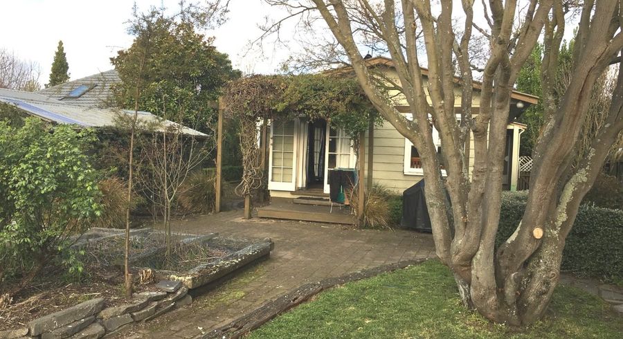  at 117 Avonhead Road, Avonhead, Christchurch City, Canterbury