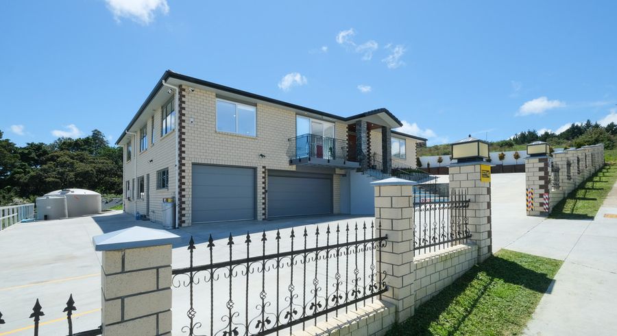  at 11 Tau Drive, Flatbush, Auckland