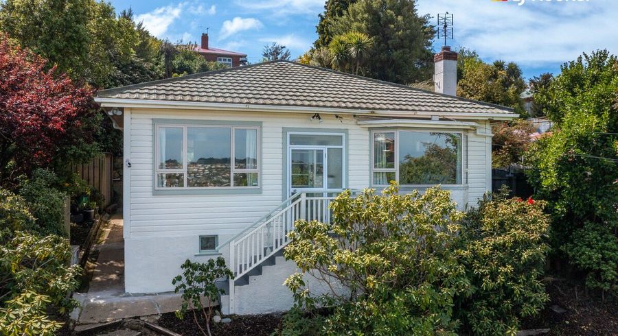  at 112 Oakwood Avenue, Balaclava, Dunedin