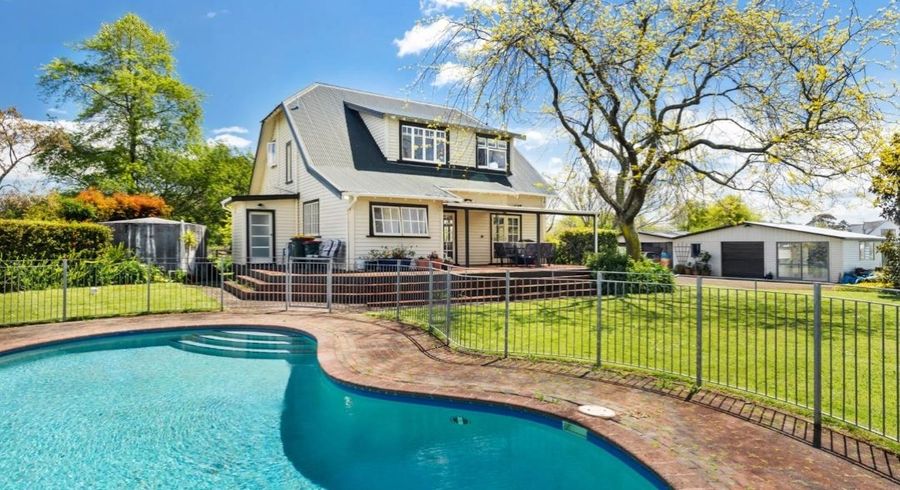  at 44 Park Lane, Runciman, Drury