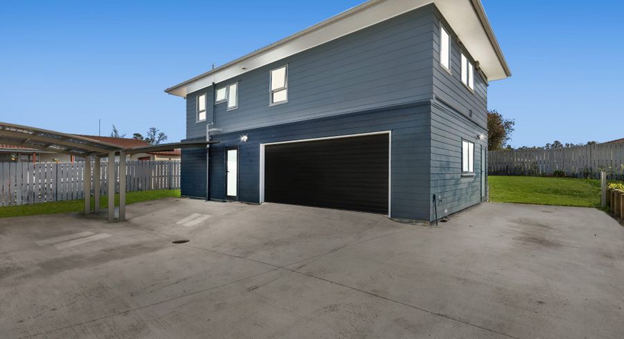  at 25 Secretariat Place, Randwick Park, Manukau City, Auckland