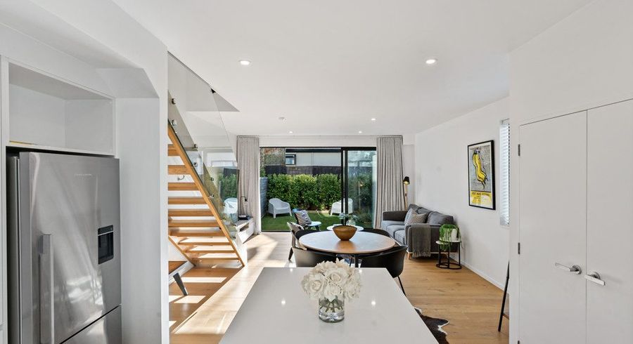  at 11/37 Saint Vincent Avenue, Remuera, Auckland City, Auckland