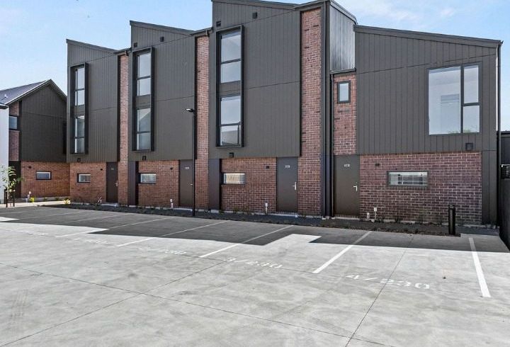  at 3/230 Blenheim Road, Riccarton, Christchurch City, Canterbury