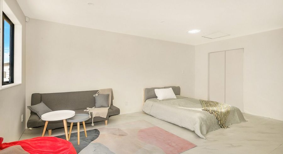  at 5/21 Montrose Street, Point Chevalier, Auckland City, Auckland