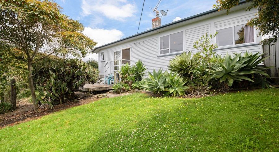  at 2634 Awhitu Road, Waiuku
