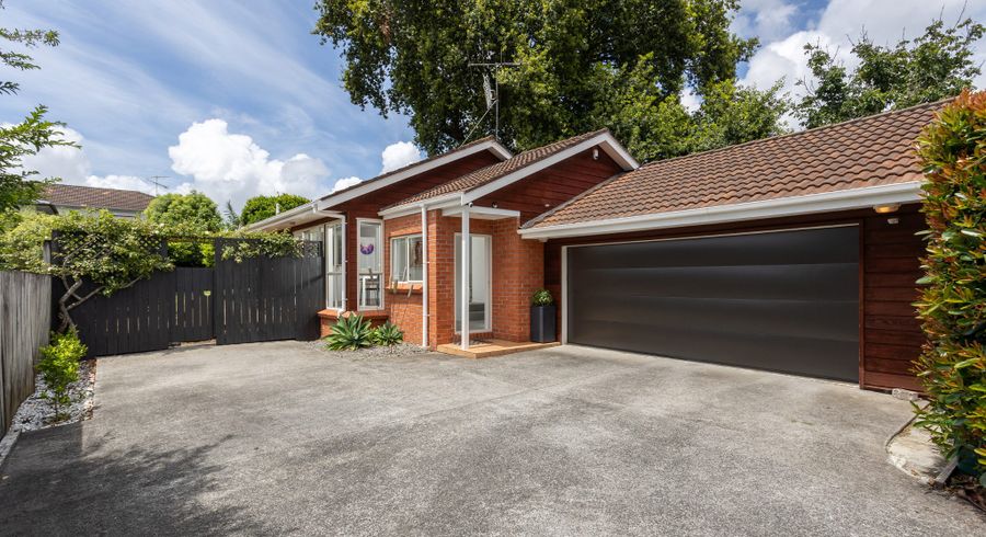  at 2/6 Aliford Ave, One Tree Hill, Auckland City, Auckland
