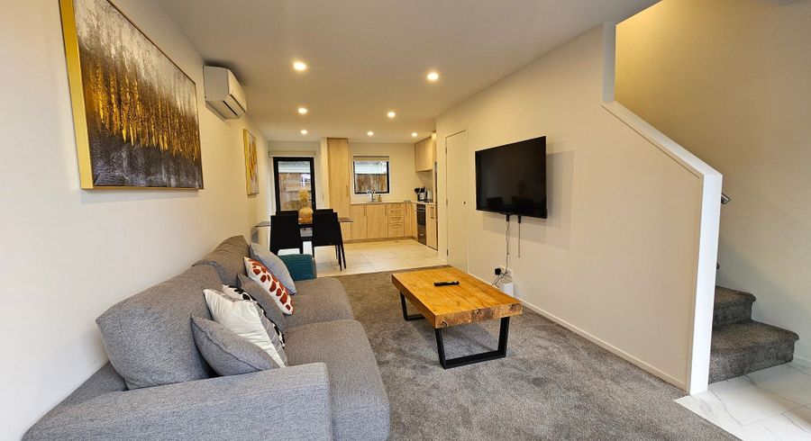  at 10/23 Awaroa Road, Sunnyvale, Waitakere City, Auckland