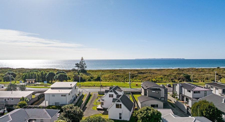  at 906 Papamoa Beach Road, Papamoa Beach, Papamoa