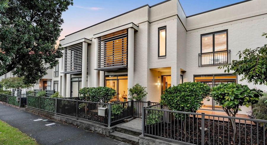  at 52 Bluegrey Avenue, Stonefields, Auckland City, Auckland
