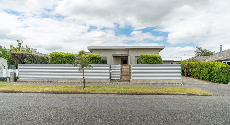  at 27 Leith Street, Windsor, Invercargill