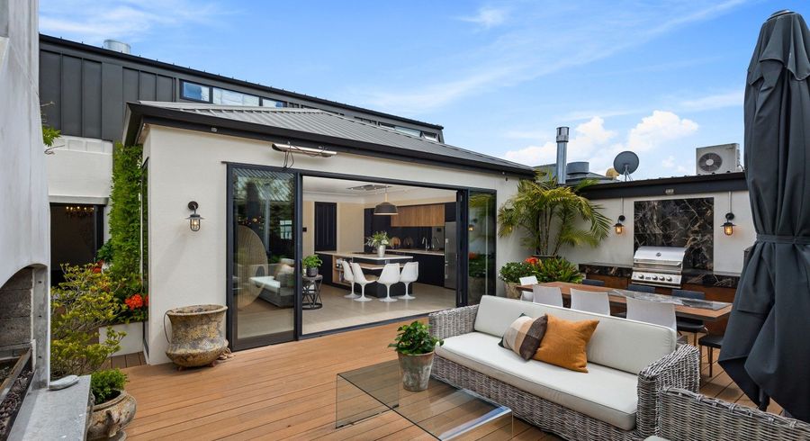  at 10A Victoria Road, Devonport, North Shore City, Auckland