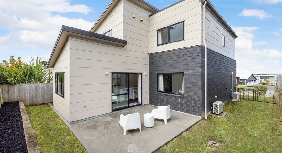  at 2 Retallick Place, Flagstaff, Hamilton