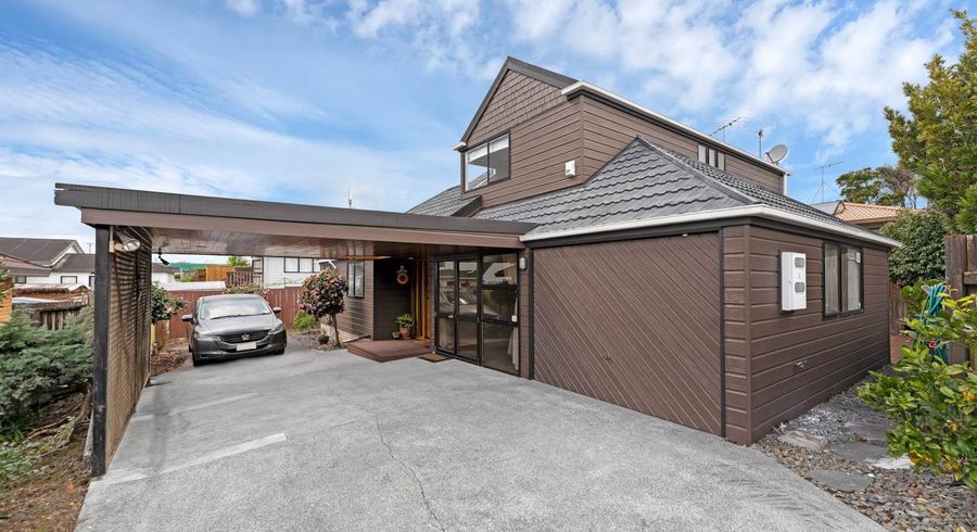  at 2/30 Eastridge Court, Northpark, Manukau City, Auckland