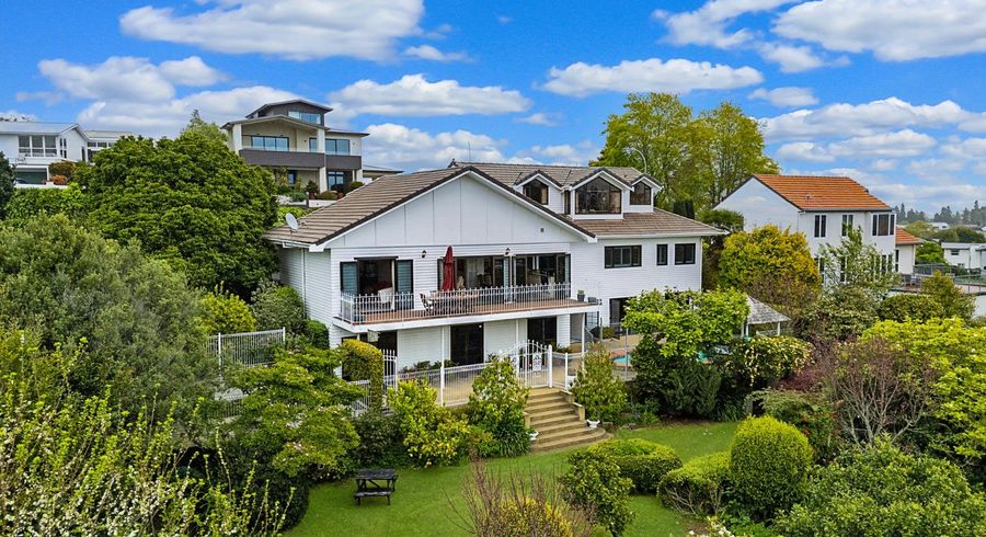  at 150 Lake Crescent, Hamilton Lake, Hamilton, Waikato