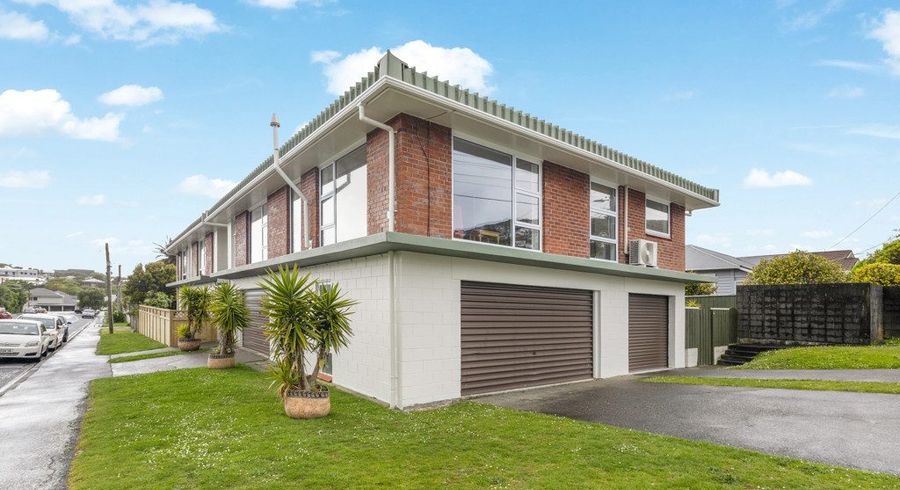  at 2/17 Lewer Street, Karori, Wellington, Wellington
