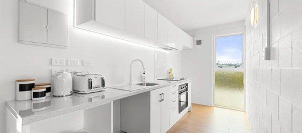  at 4/12 Cruickshank Crescent, Meadowbank, Auckland