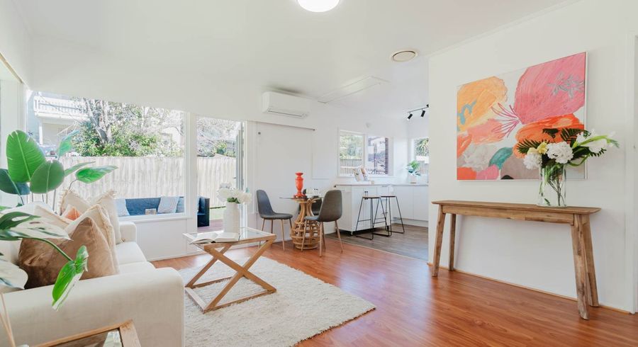  at 2/63 Ellice Road, Totara Vale, North Shore City, Auckland