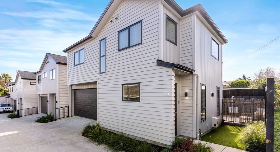  at 29A Patons Road, Howick, Auckland