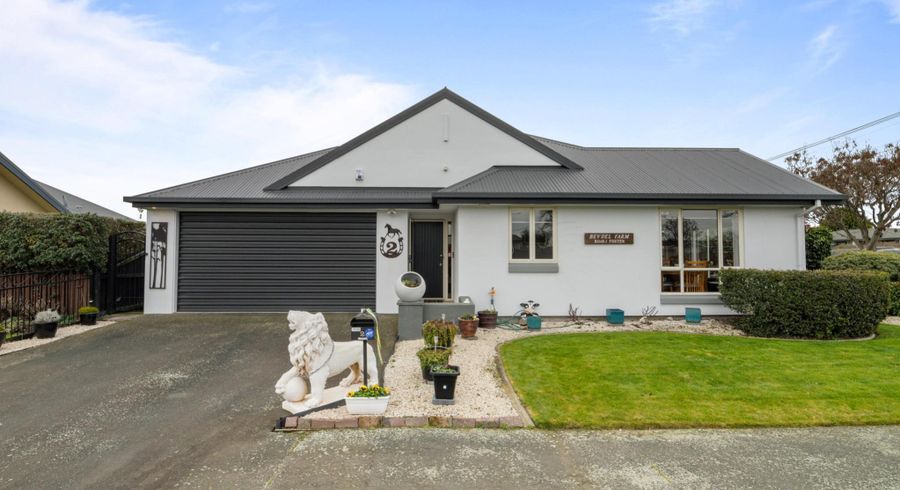  at 2 Blairdon Place, Bishopdale, Christchurch