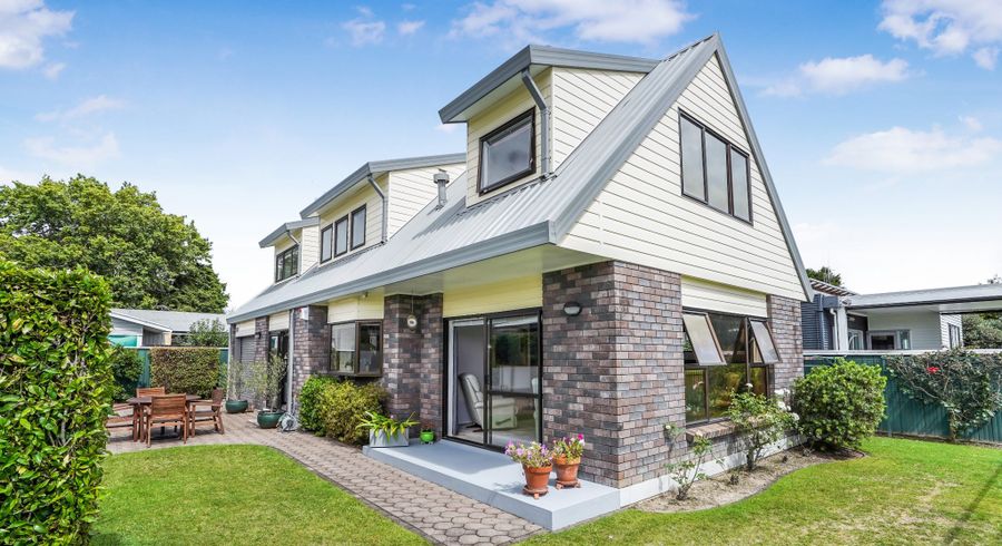  at 23 Kelvin Place, Hamilton East, Hamilton