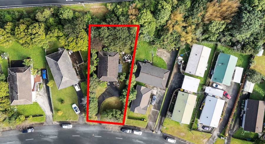  at 40 Holmes Drive South, Massey, Waitakere City, Auckland