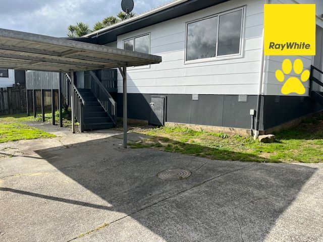  at 2/10 Benchmark Drive, Massey, Waitakere City, Auckland
