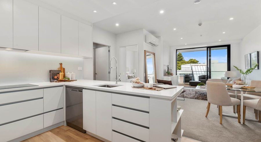  at 104/8a Lake Pupuke Drive, Takapuna, North Shore City, Auckland