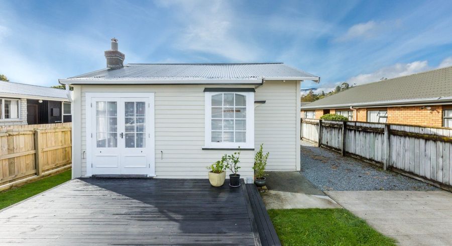  at 32 Exchange Street, Ebdentown, Upper Hutt, Wellington
