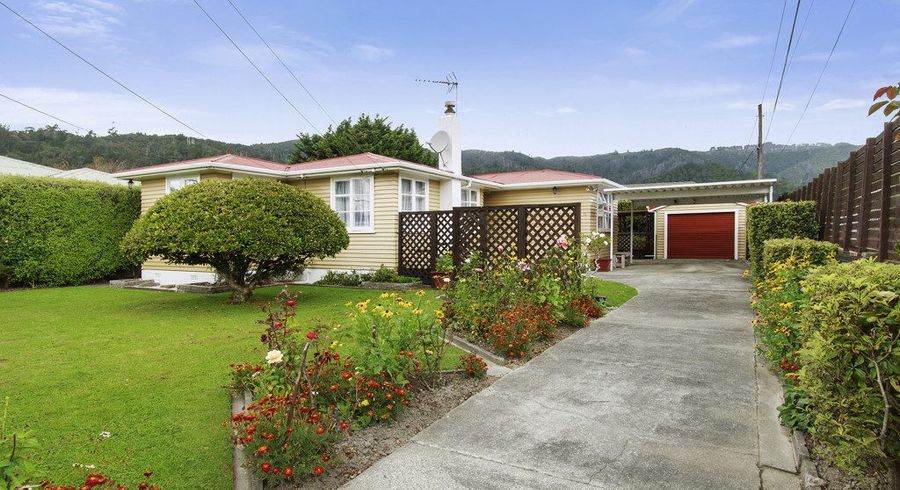  at 15 Chittick Street, Stokes Valley, Lower Hutt, Wellington