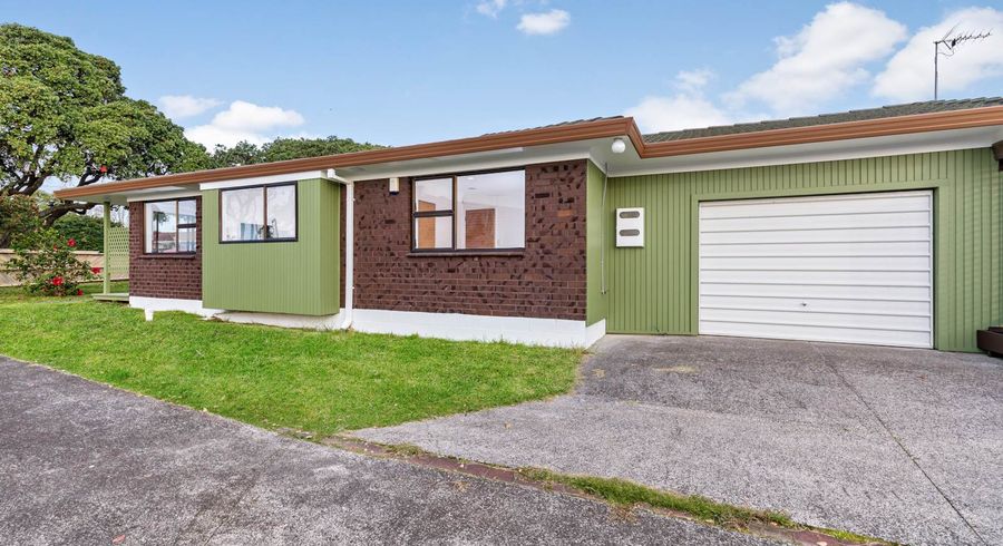  at 1/437 Blockhouse Bay Road, Blockhouse Bay, Auckland