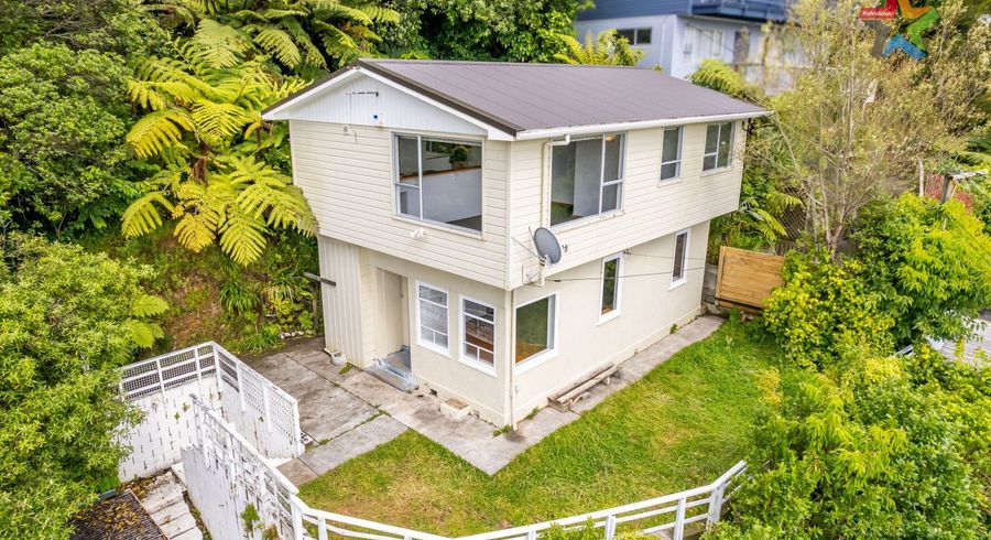 at 89 Miromiro Road, Normandale, Lower Hutt