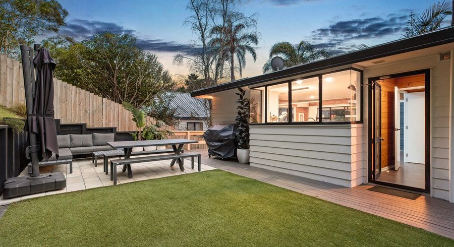  at 50 Topliss Drive, Northcross, North Shore City, Auckland