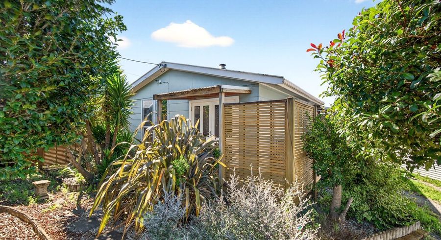  at 35 Lincoln Road, Carterton, Carterton, Wellington