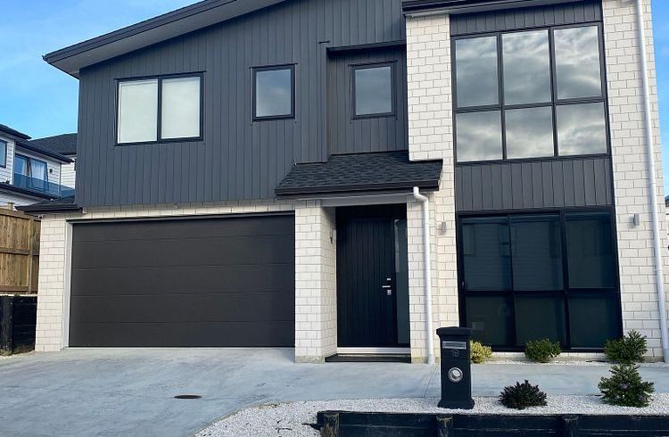 at 19 Meadowridge Drive, Flat Bush, Manukau City, Auckland