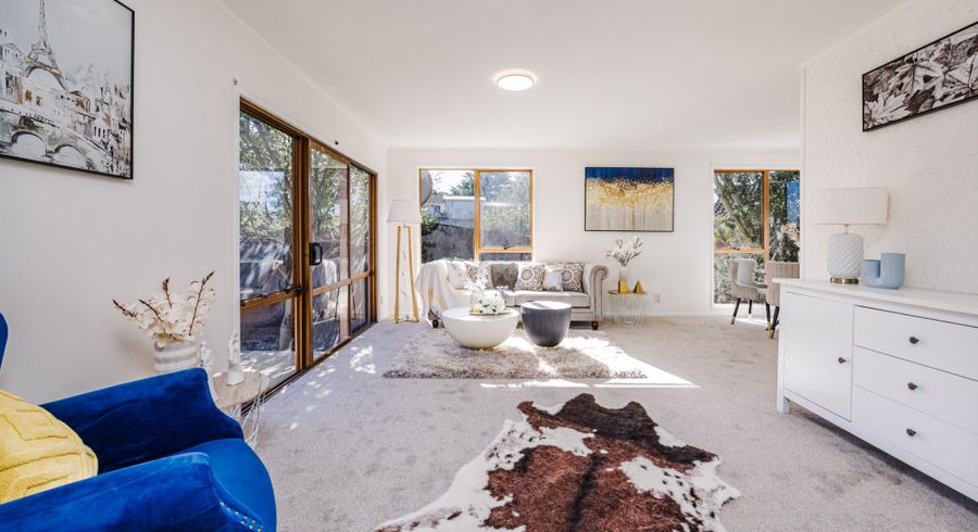  at 43 Catkin Crescent, Papatoetoe, Manukau City, Auckland