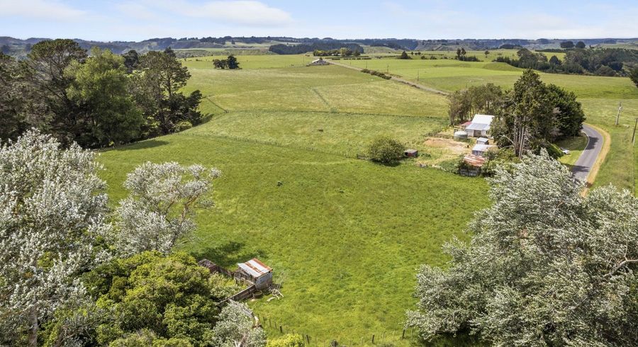  at 324 Block 8 Road, WAITOTARA, WAVERLEY