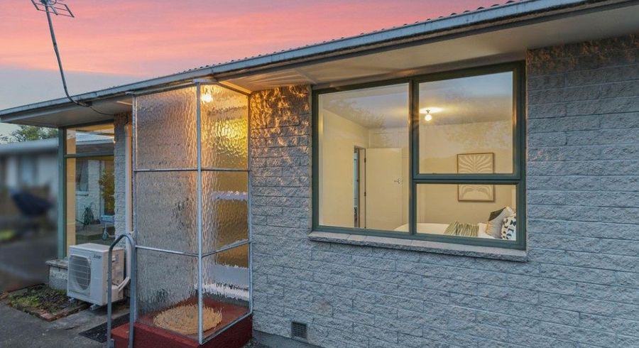  at 4/225 Edgeware Road, Edgeware, Christchurch