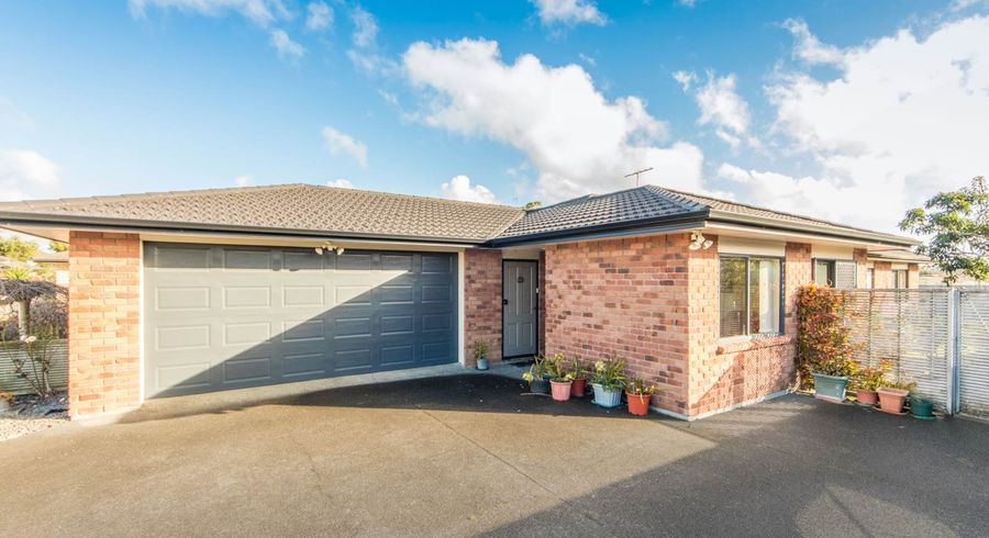  at 21 Raabia Close, Parakai, Helensville