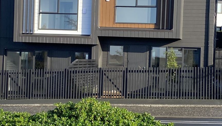  at 2/130 Te Oneroa Way, Long Bay, North Shore City, Auckland