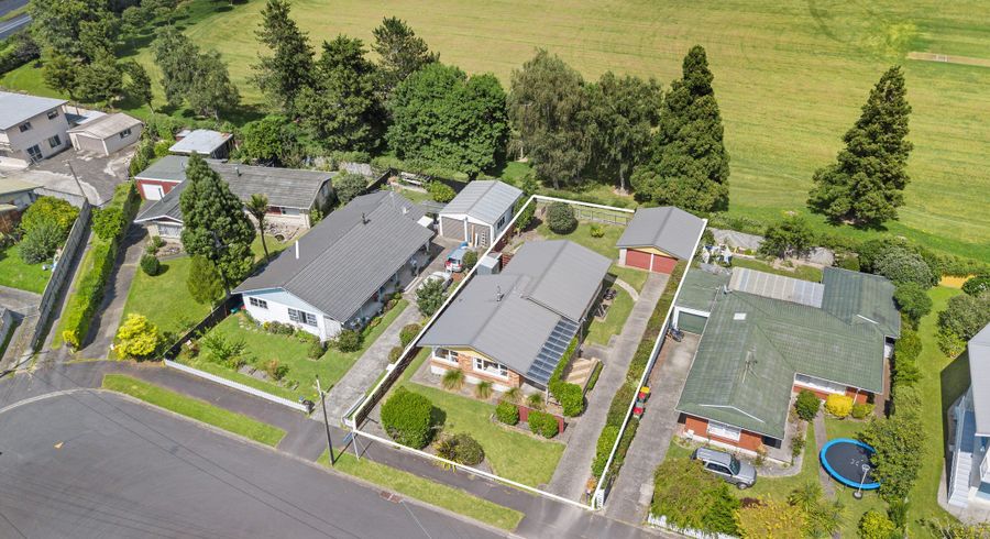  at 11 Regent Street, Silverdale, Hamilton