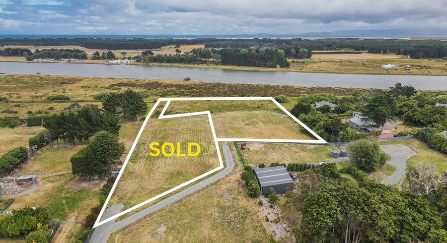  at 82C Ariki Avenue, Otatara