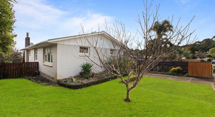  at 26 Mack Place, Red Hill, Papakura