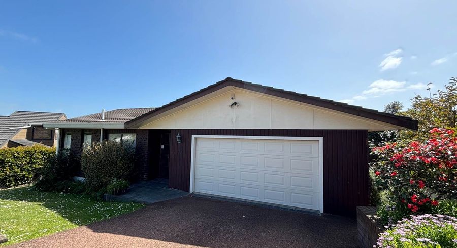  at 5 Kingsclere Place, Goodwood Heights, Manukau City, Auckland