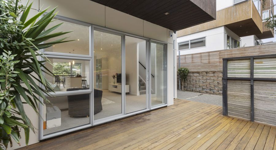  at 39 Tiketike Way, Brooklyn, Wellington, Wellington